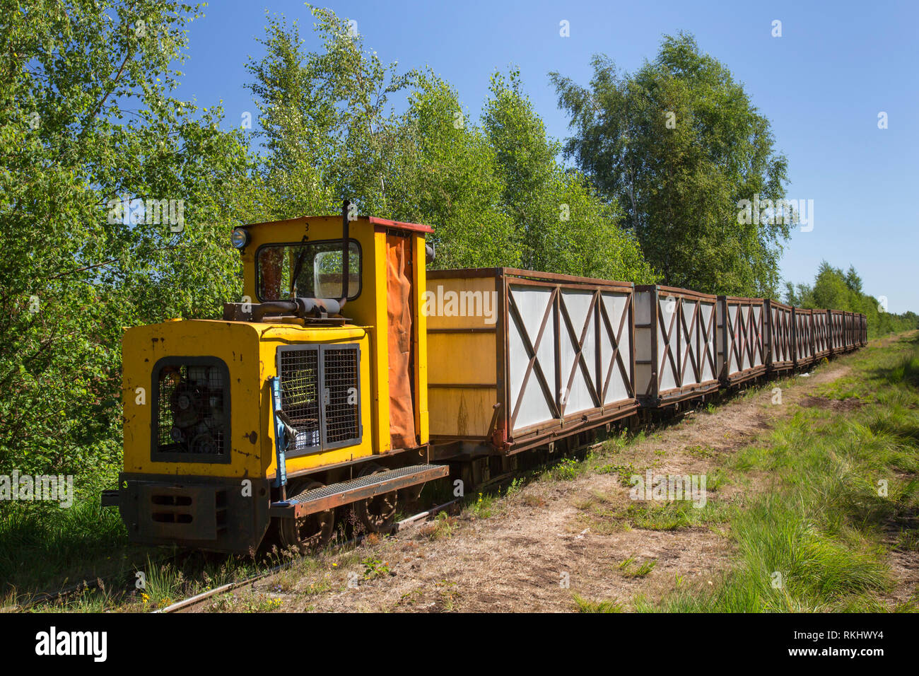 Peat train at Totes Moor / Tote Moor, raised bog near Neustadt am