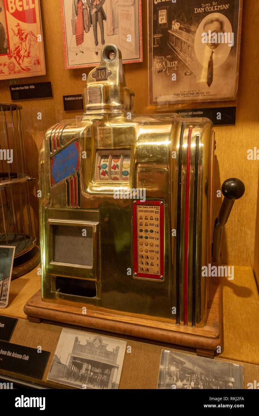 A Columbia De Luxe 10 cent antique slot machine, The Mob Museum, Las Vegas (City of Las Vegas), Nevada, United States. Stock Photo