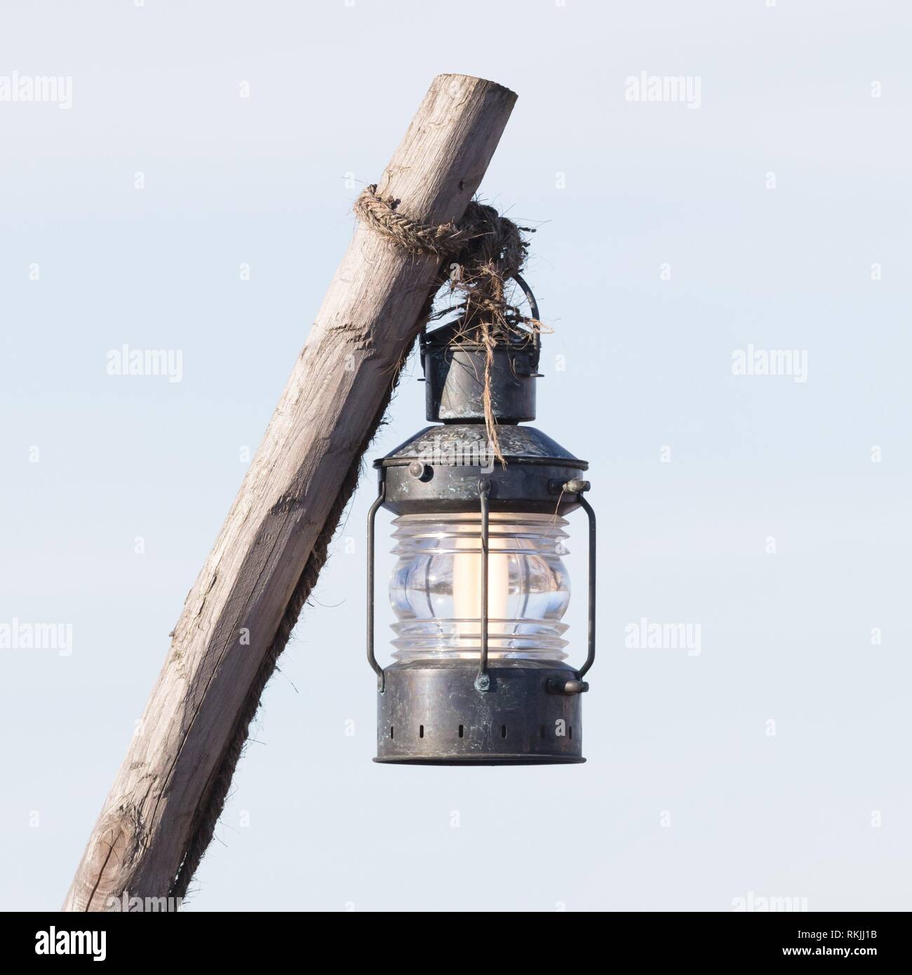Hanging lamp post hi-res stock photography and images - Alamy