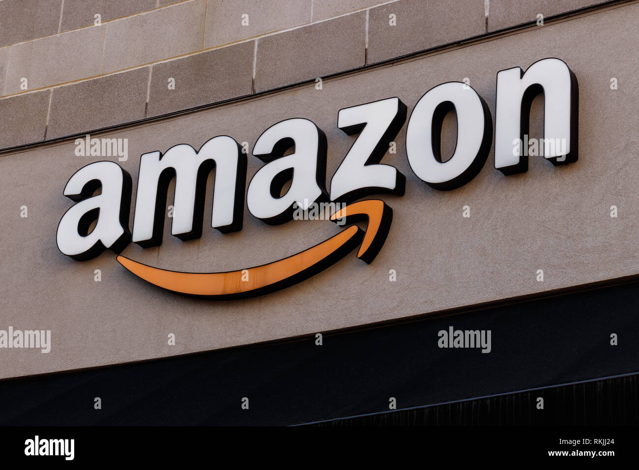 Cincinnati - Circa February 2019: Amazon Store in the U Square. Amazon ...