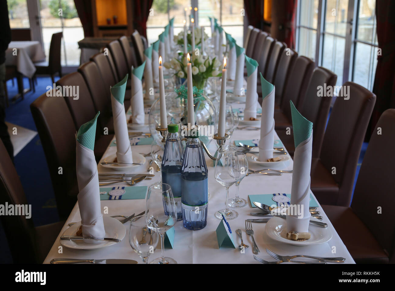 Dinner Tisch High Resolution Stock Photography And Images Alamy