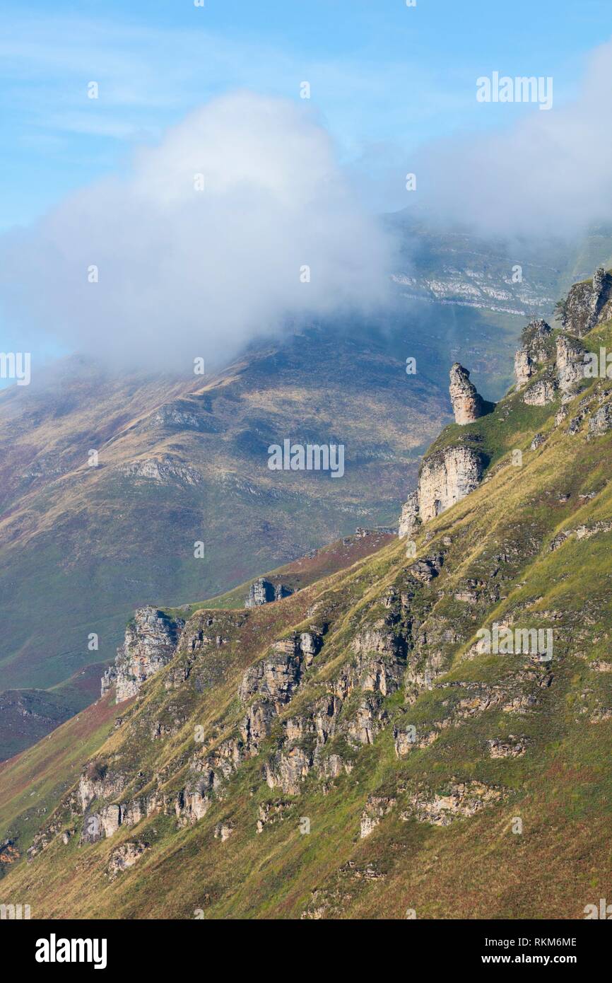 Miera Valley, Valles Pasiegos, Cantabria, Spain, Europe. Stock Photo