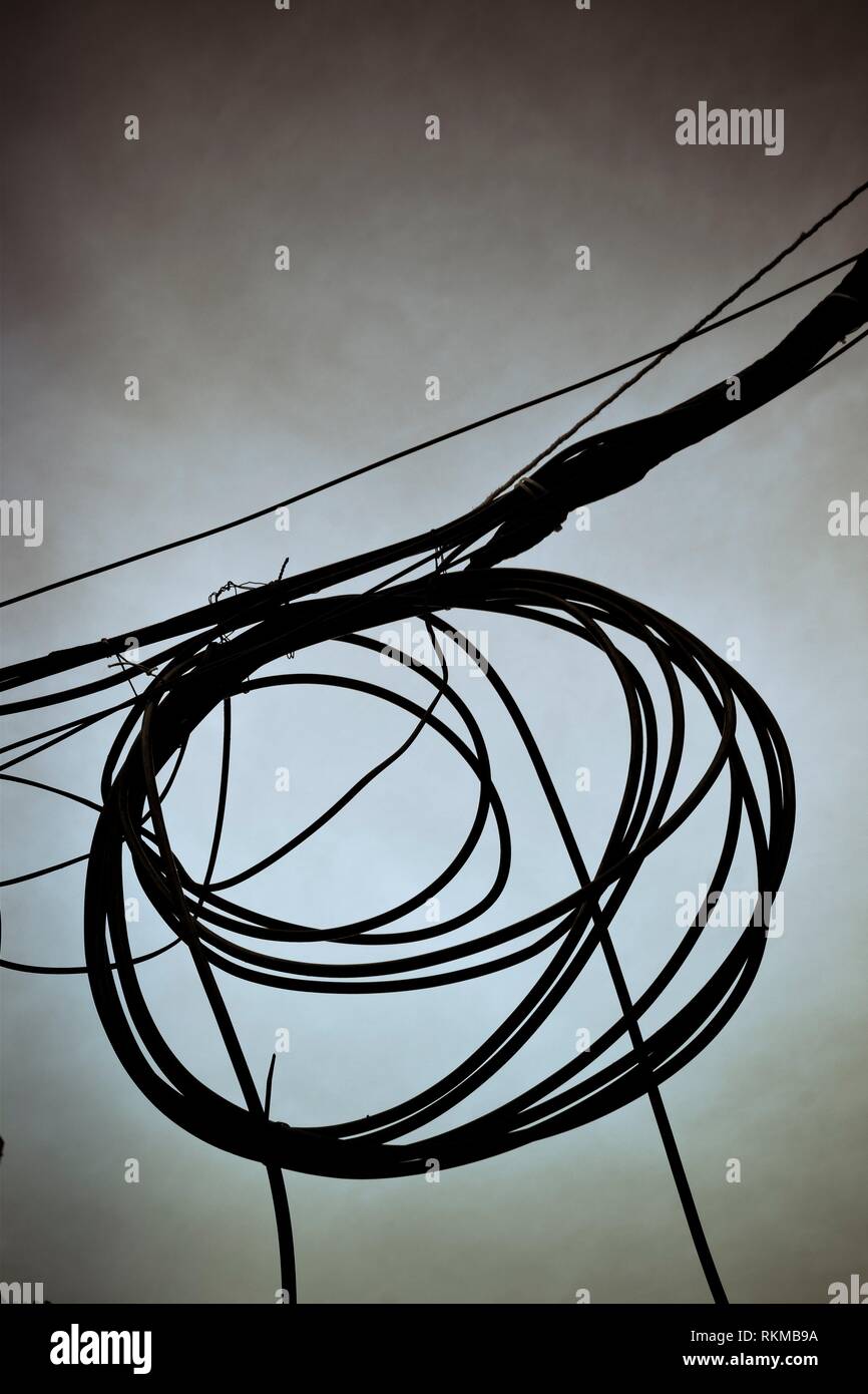Electric wire hi-res stock photography and images - Alamy