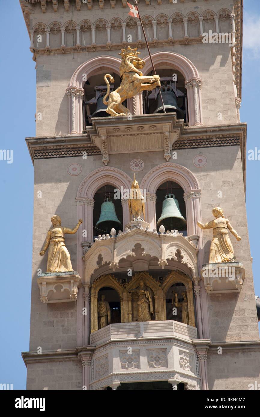 Cathedral, Messina, Sicily, italy, Clock Tower, largest astronomical