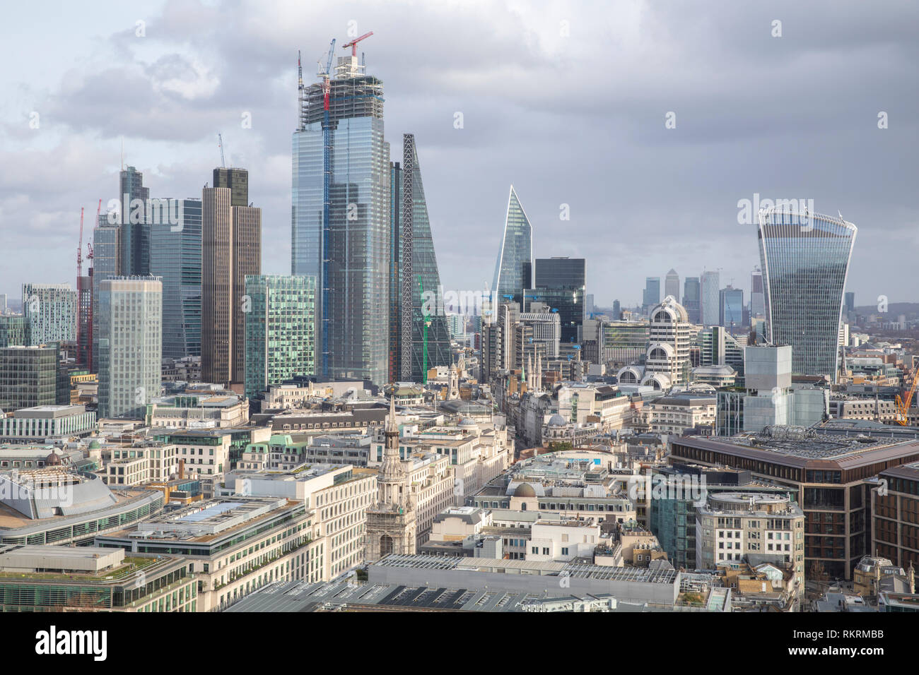 Golden gallery st pauls cathedral hi-res stock photography and images ...