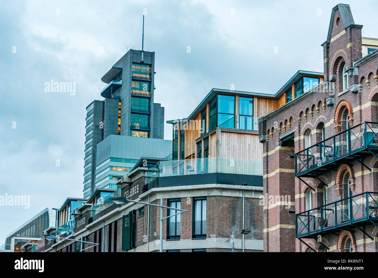 Mixed architecture of modern and traditional architecture in Rotterdam