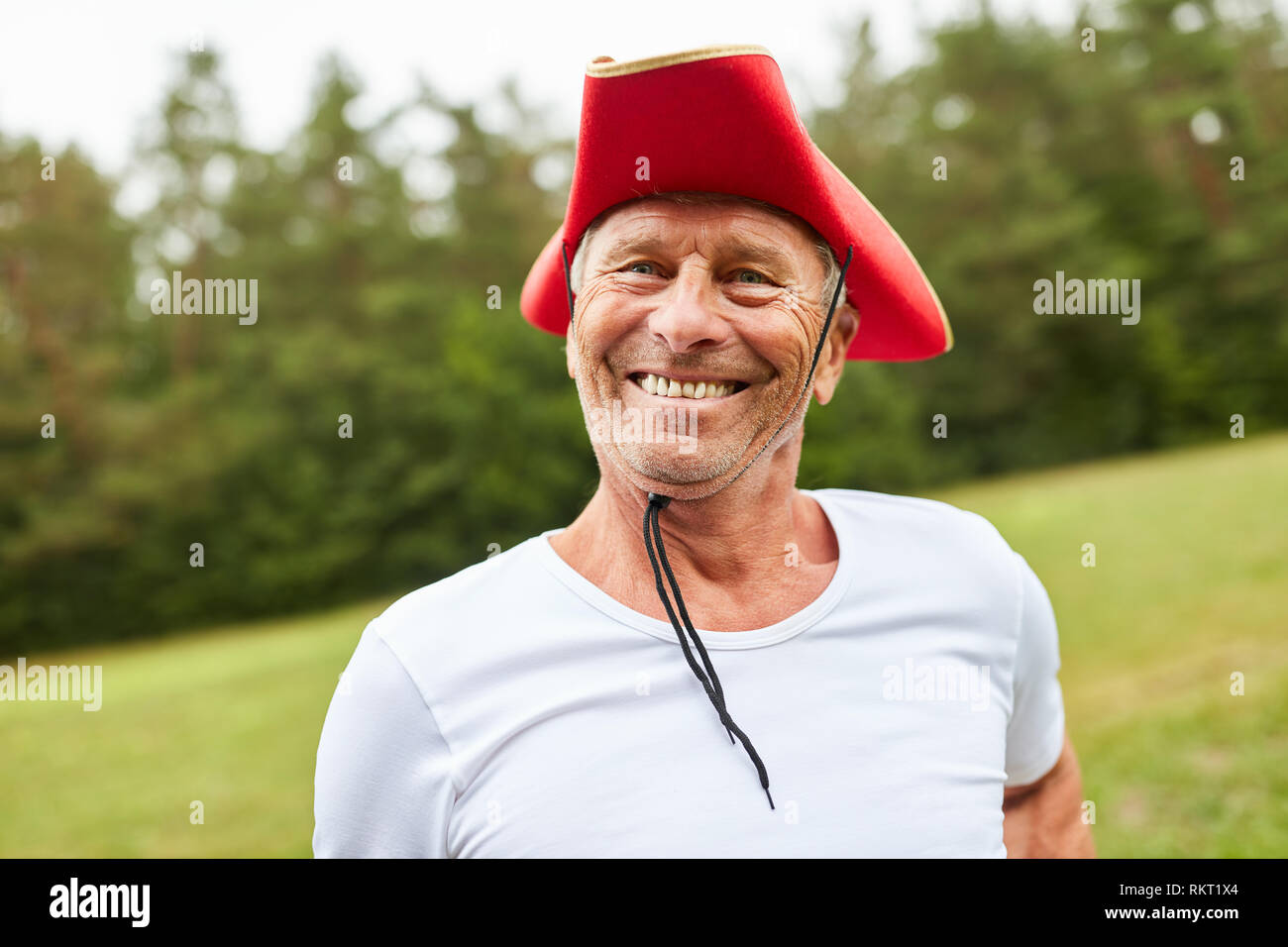 Old man party hat hi-res stock photography and images - Alamy