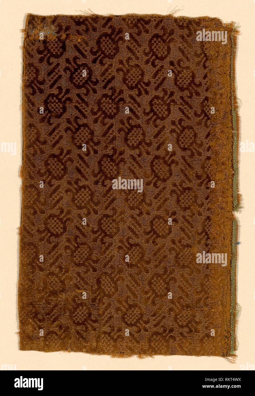 Fragment - 1601/25 - Italy - Origin: Italy, Date: 1601-1625, Medium: Silk, cut, uncut velvet against twill weave foundation, Dimensions: 22.9 x 14.8 Stock Photo