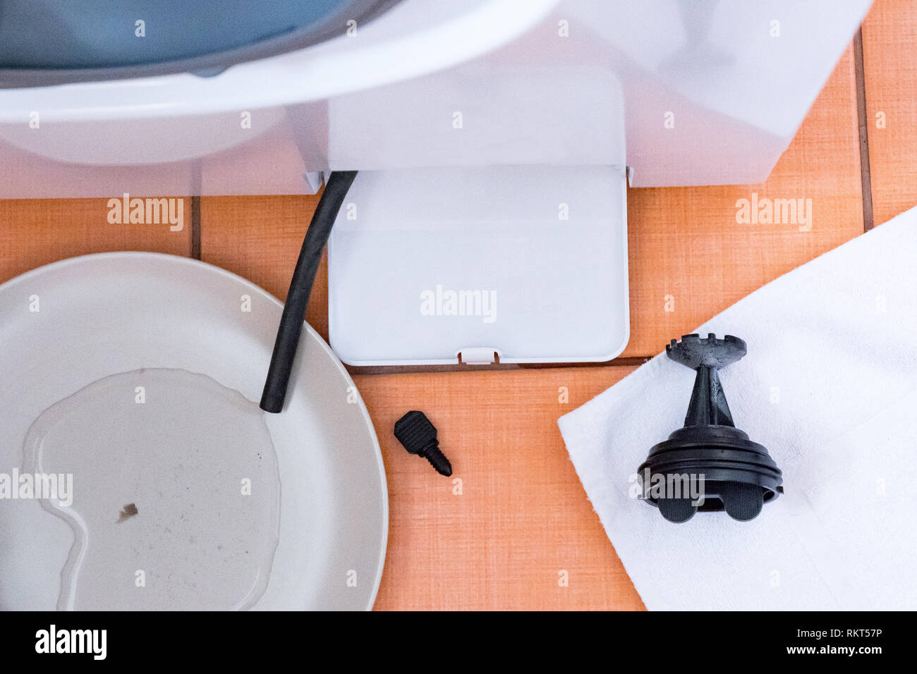 Cleaning the washing machine. How to clean the filter from small parts