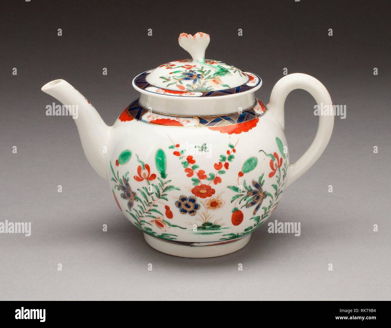 Teapot About 1770 Worcester Porcelain Factory Worcester, England