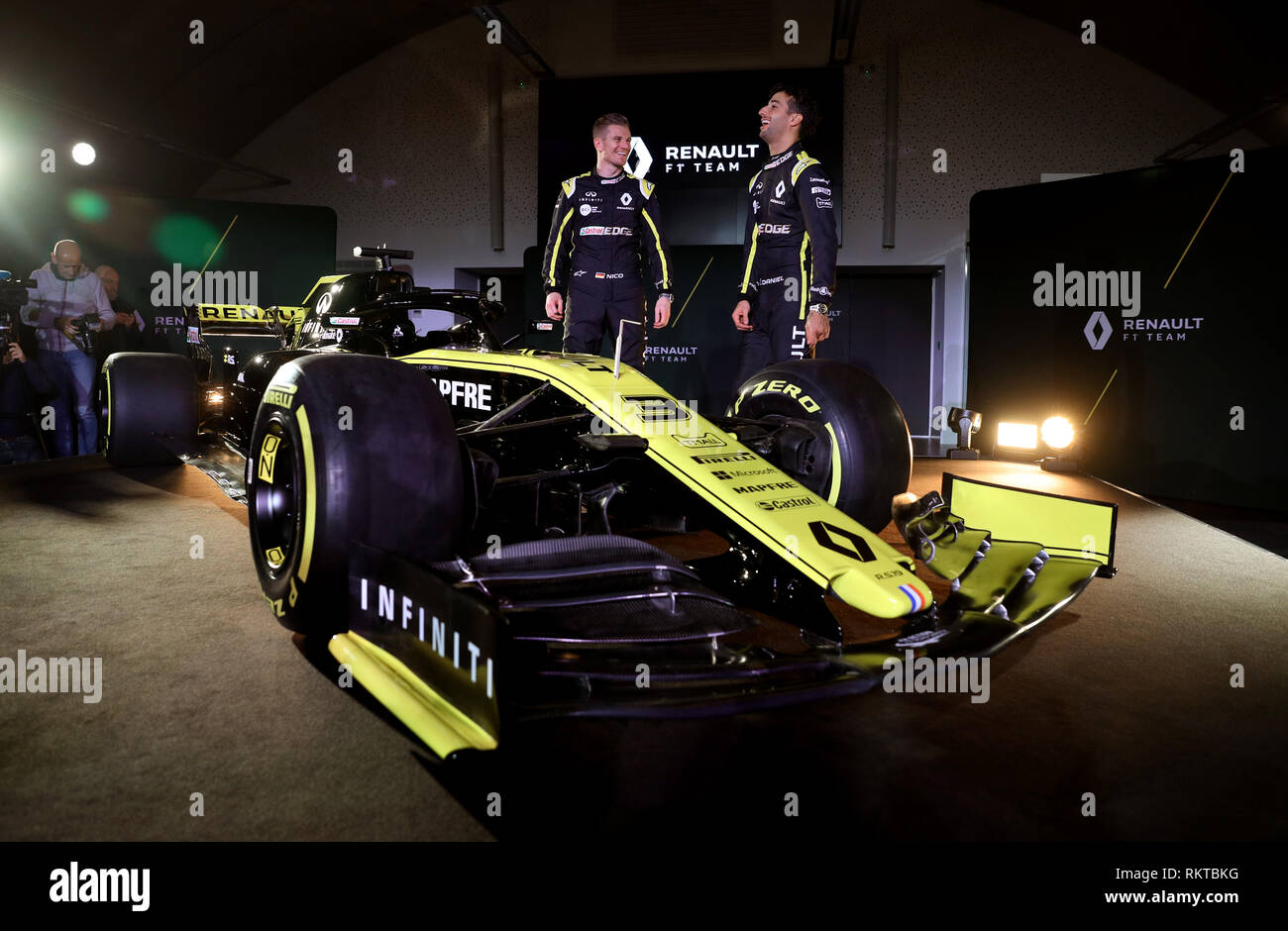 Drivers Niko Hulkenberg (left) and Daniel Ricciardo during the Renault F1  Team 2019 season launch at Whiteways Technical Centre, Oxford Stock Photo -  Alamy