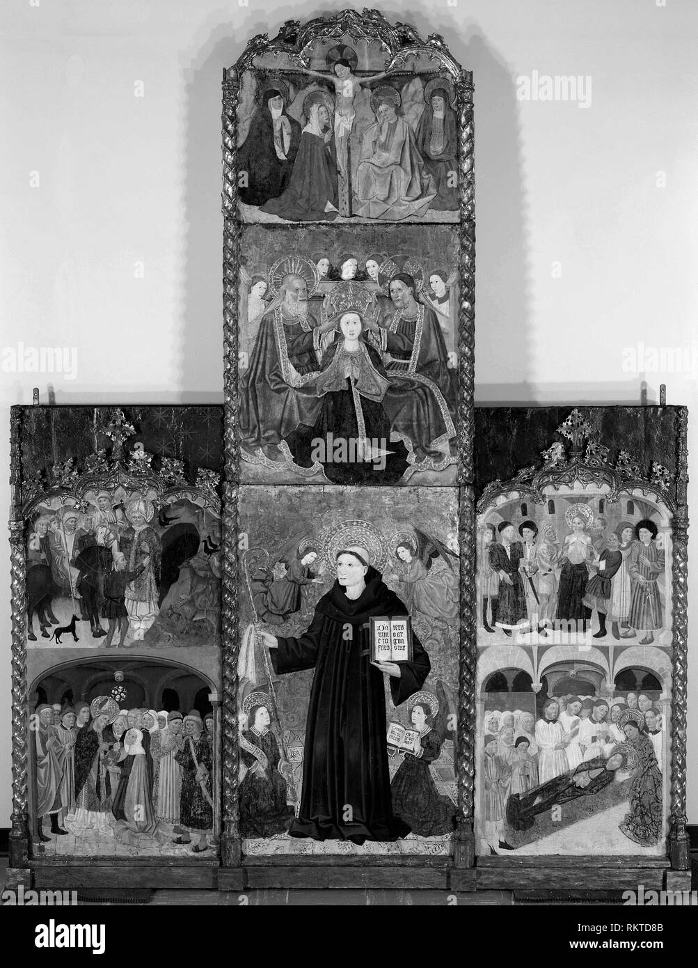 45 x 81 hi-res stock photography and images - Alamy