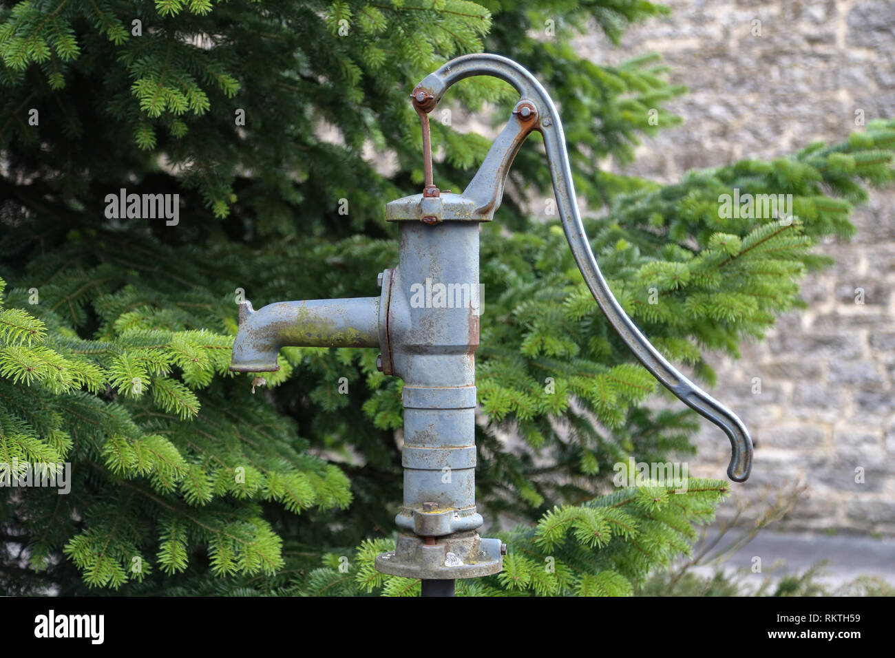 A tap in the garden / Water supply column Stock Photo Alamy