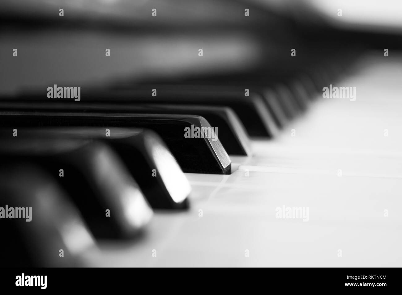 Piano keyboards black and white Stock Photo Alamy