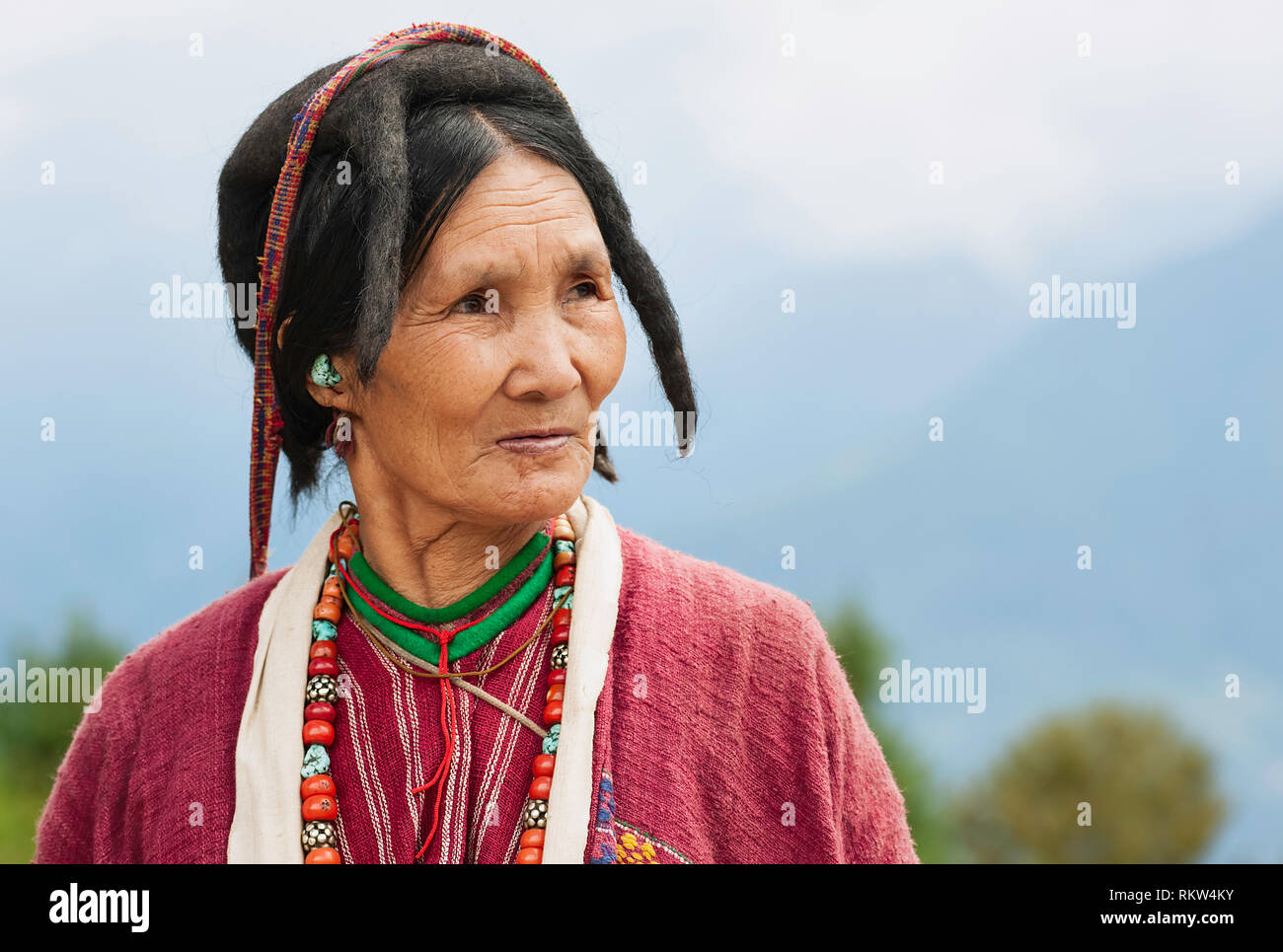 White yak hair hires stock photography and images Alamy
