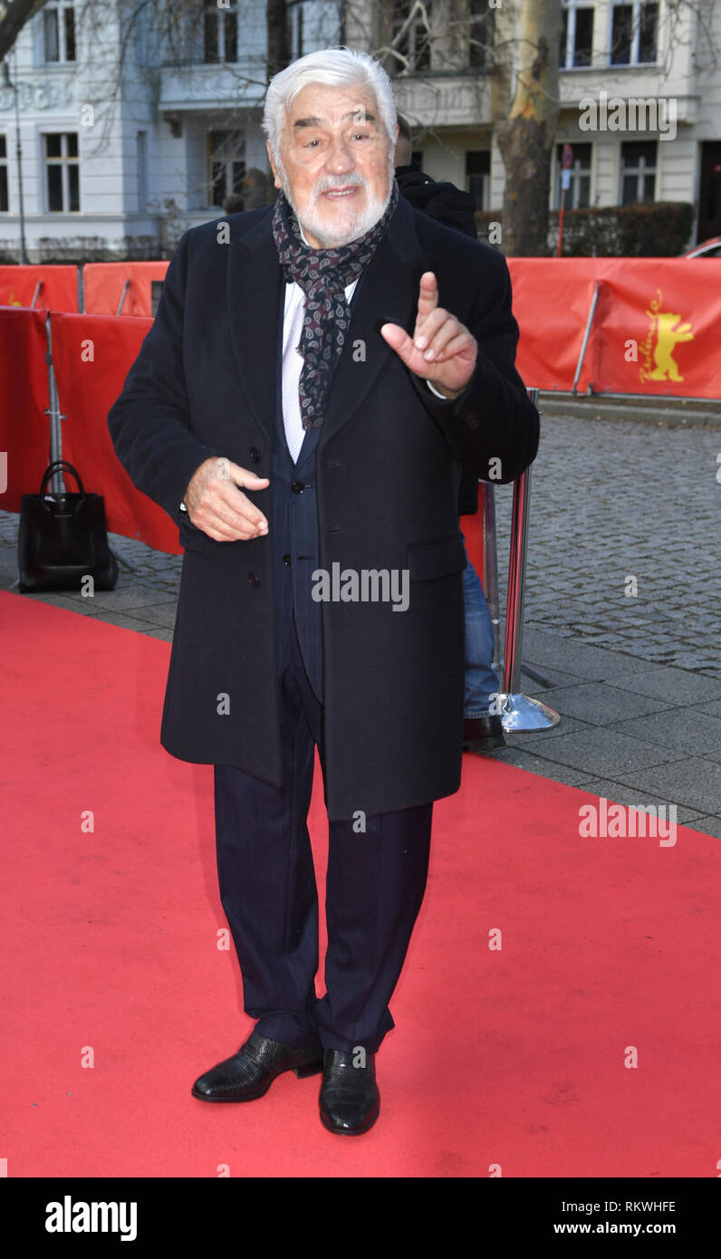 Berlin, Germany. 12th Feb, 2019. 69th Berlinale - Premiere, "It could have been worse", Germany, Berlinale Special: Actor Mario Adorf. Credit: Jens Kalaene/dpa/Alamy Live News Stock Photo