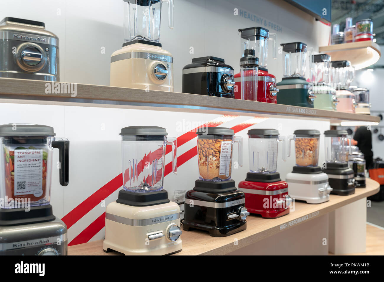 https://c8.alamy.com/comp/RKWM1B/frankfurt-germany-11th-feb-2019-impressions-from-the-ambiente-trade-fair-2019-kitchen-aid-blenders-ambiente-is-a-leading-consumer-goods-trade-fair-with-more-than-4300-exhibitors-and-130000-trade-visitors-credit-markus-wissmannalamy-live-news-RKWM1B.jpg