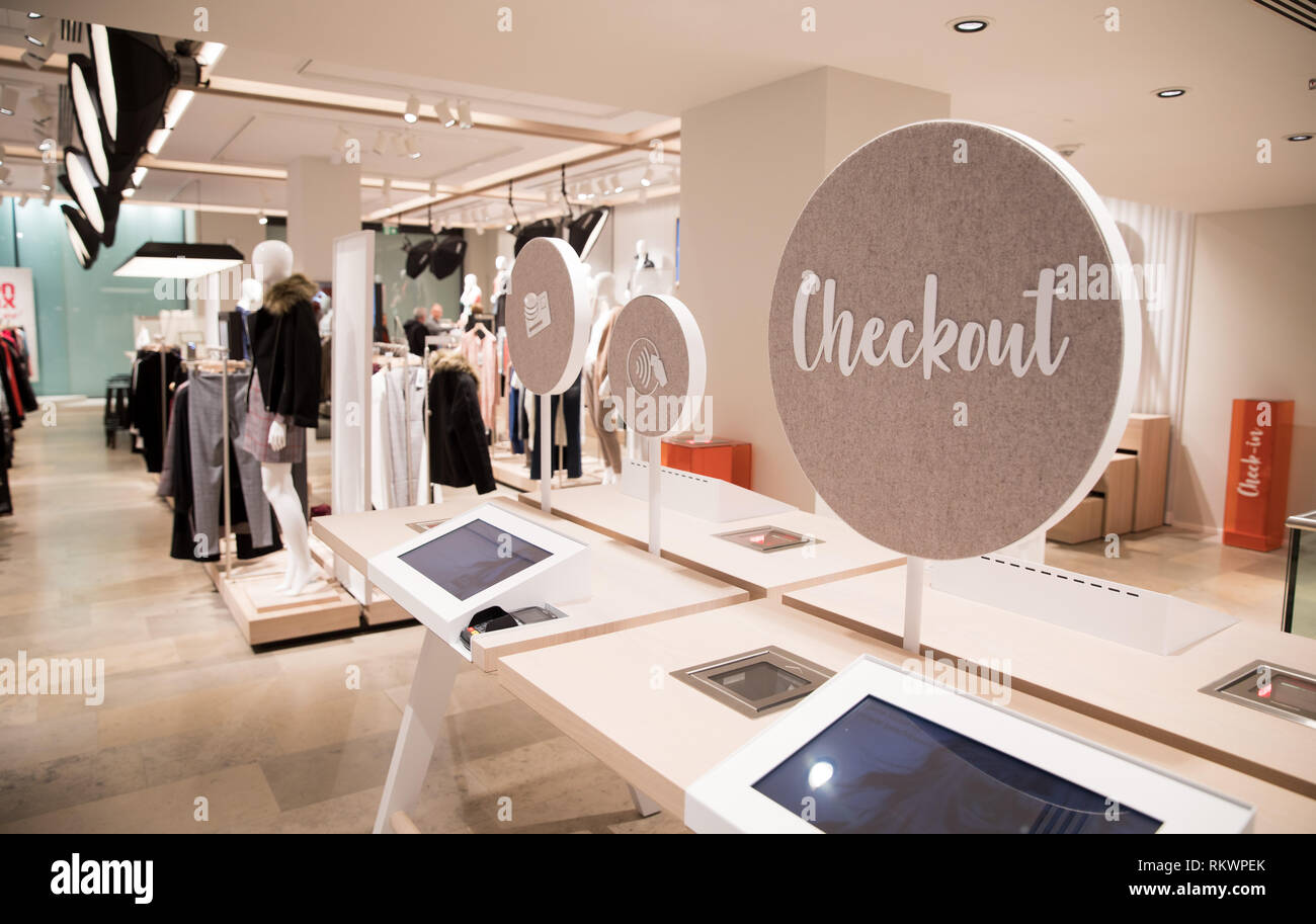 Hamburg, Germany. 04th Feb, 2019. The checkout area for individual payments  by App, EC or credit card (Self-Check-Out) in the new Bonprix Pilot store  in downtown Hamburg. Under the motto 