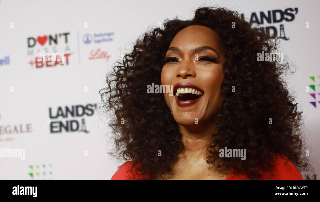 New York, NY, USA. 12th Feb, 2019. Angela Bassett at arrivals for Woman's Day Red Dress Awards, The Appel Room at Jazz at Lincoln Center, New York, NY February 12, 2019. Credit: Jason Mendez/Everett Collection/Alamy Live News Stock Photo