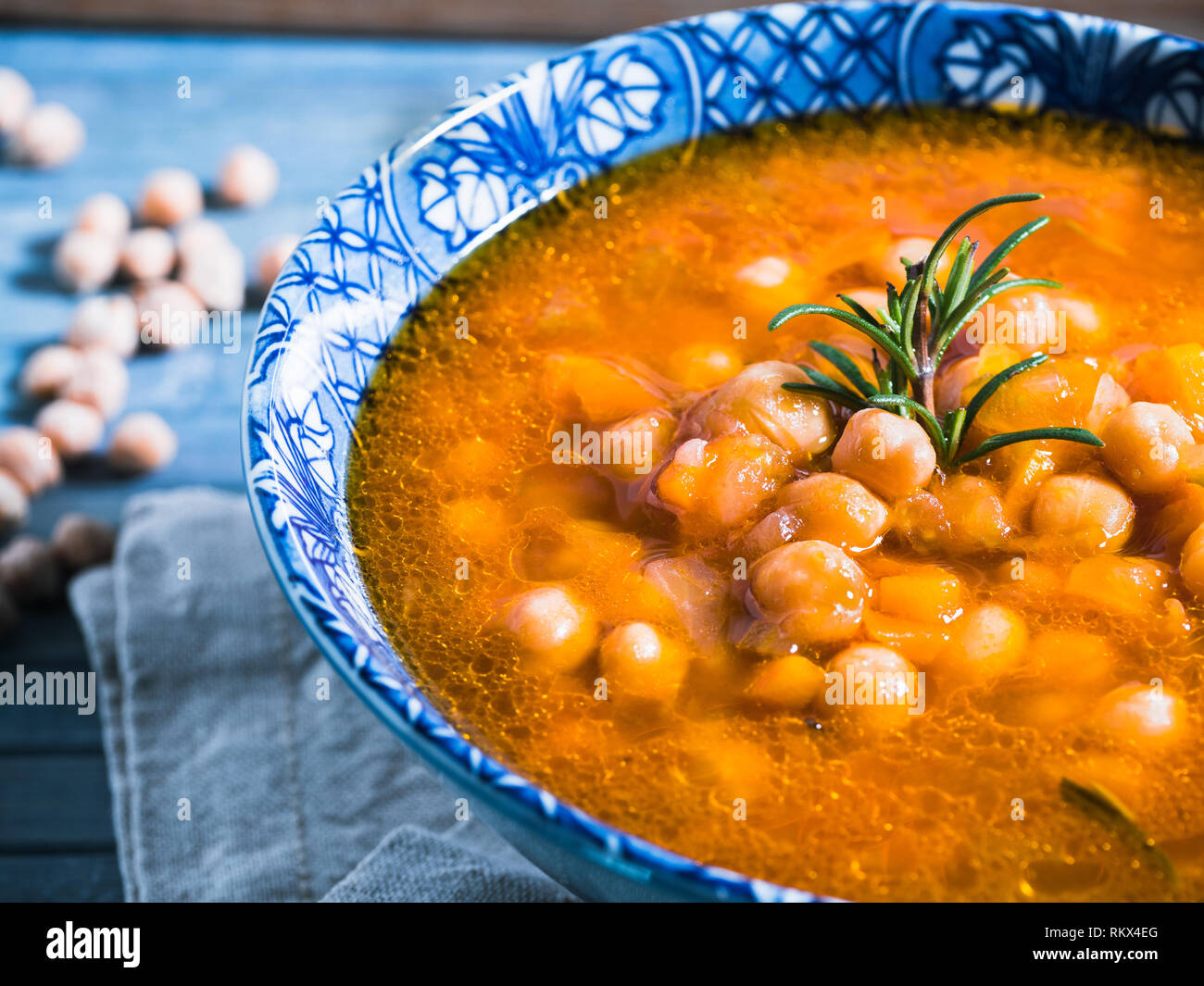Chickpea soup, vegan, vegetarian. Italian traditional dish served in a bowl  with bread and rosemary. Vegetarian and protein dish Stock Photo - Alamy
