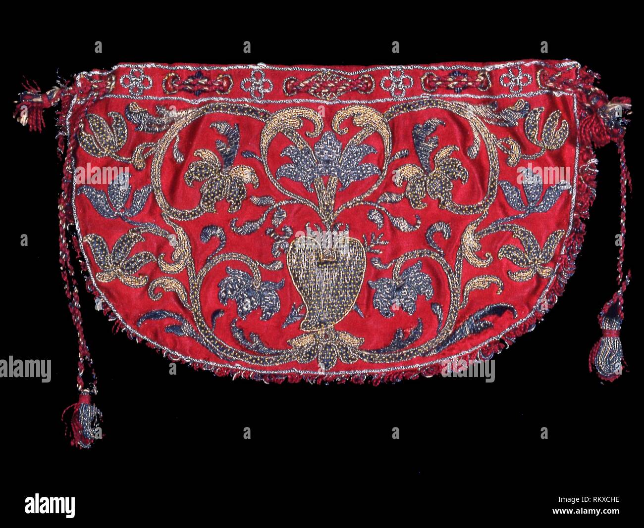 Bag - 17th century - England - Origin: England, Date: 1601-1700, Medium: Silk, weft-float faced satin weave; embroidered in silk threads and gilt Stock Photo