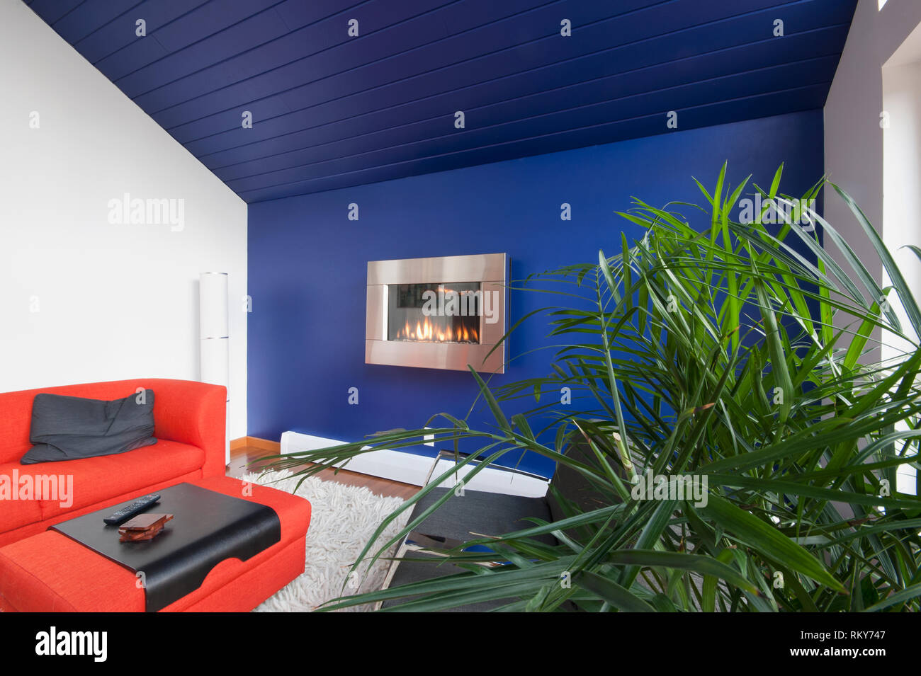 Colorful and Contemporary Living Room Stock Photo - Alamy