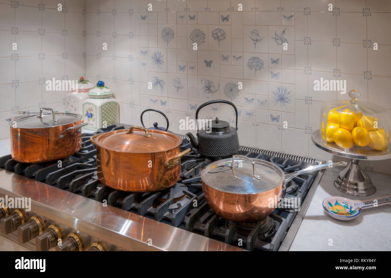 Copper canister hires stock photography and images Alamy