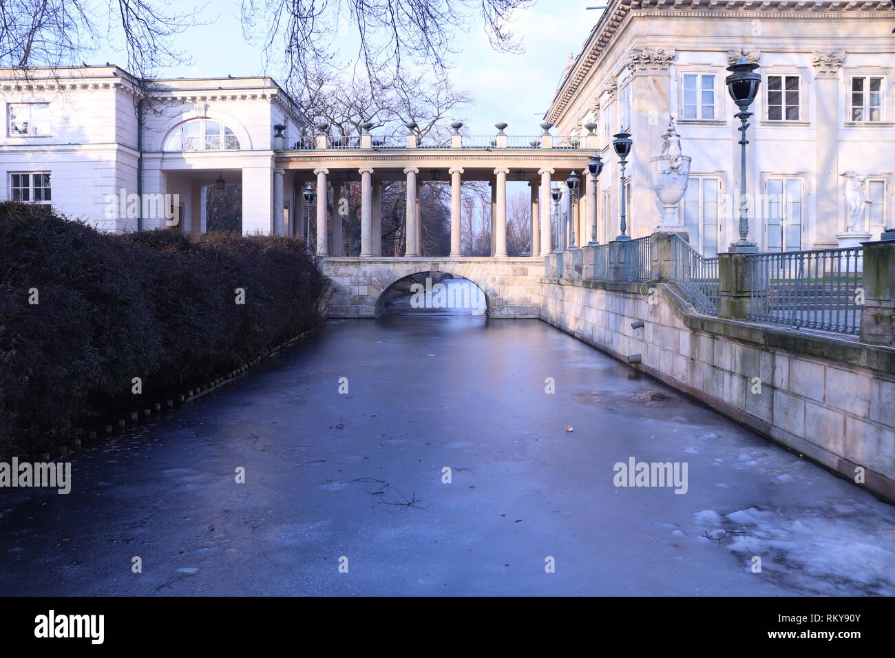 Lazienki Warsaw Winter High Resolution Stock Photography and Images - Alamy