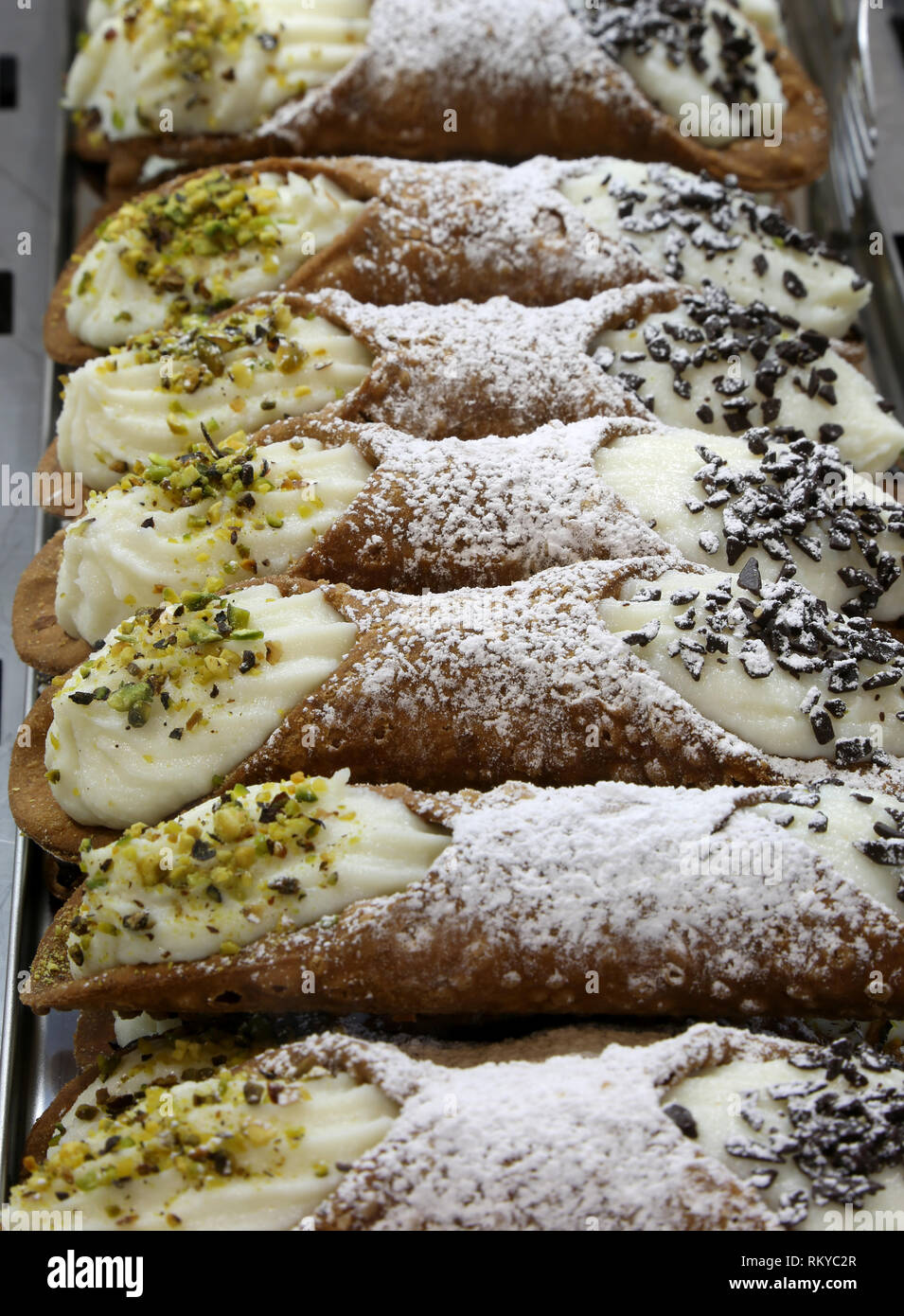 Typical sicilian italy sweet called cannoli hi-res stock photography and  images - Alamy, image size:955x1390