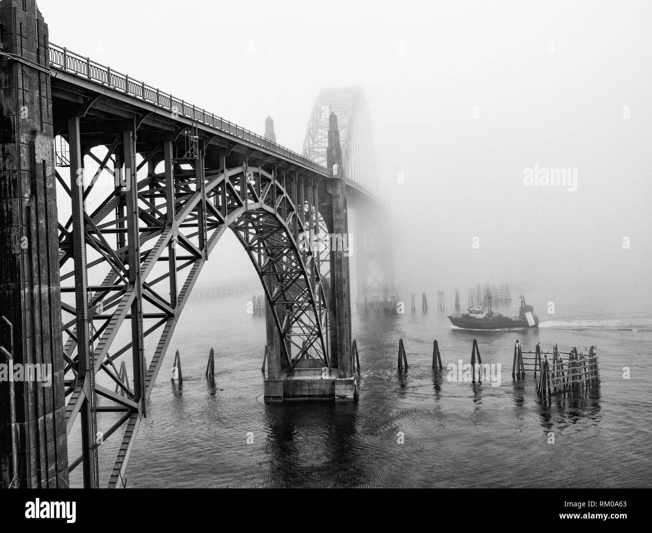 Oregon bridge hi res stock photography and images Alamy Oregon bridge hi res stock photography and images Alamy