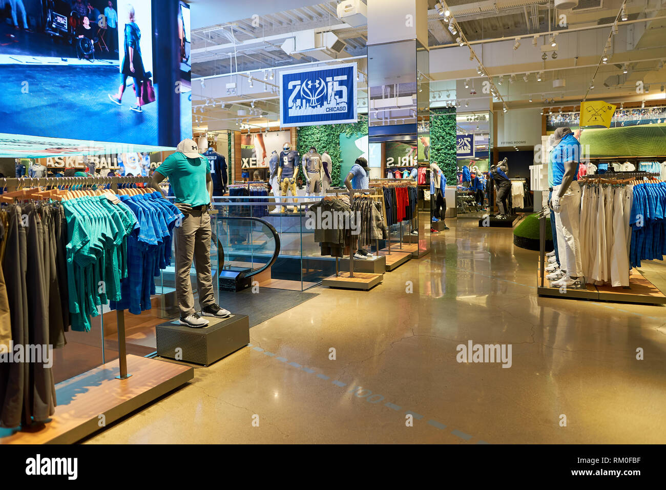 CHICAGO, IL - 01 APRIL, 2016: Under Armour on Michigan Avenue in Chicago. Under  Armour, Inc. is an American sports clothing and accessories company Stock  Photo - Alamy