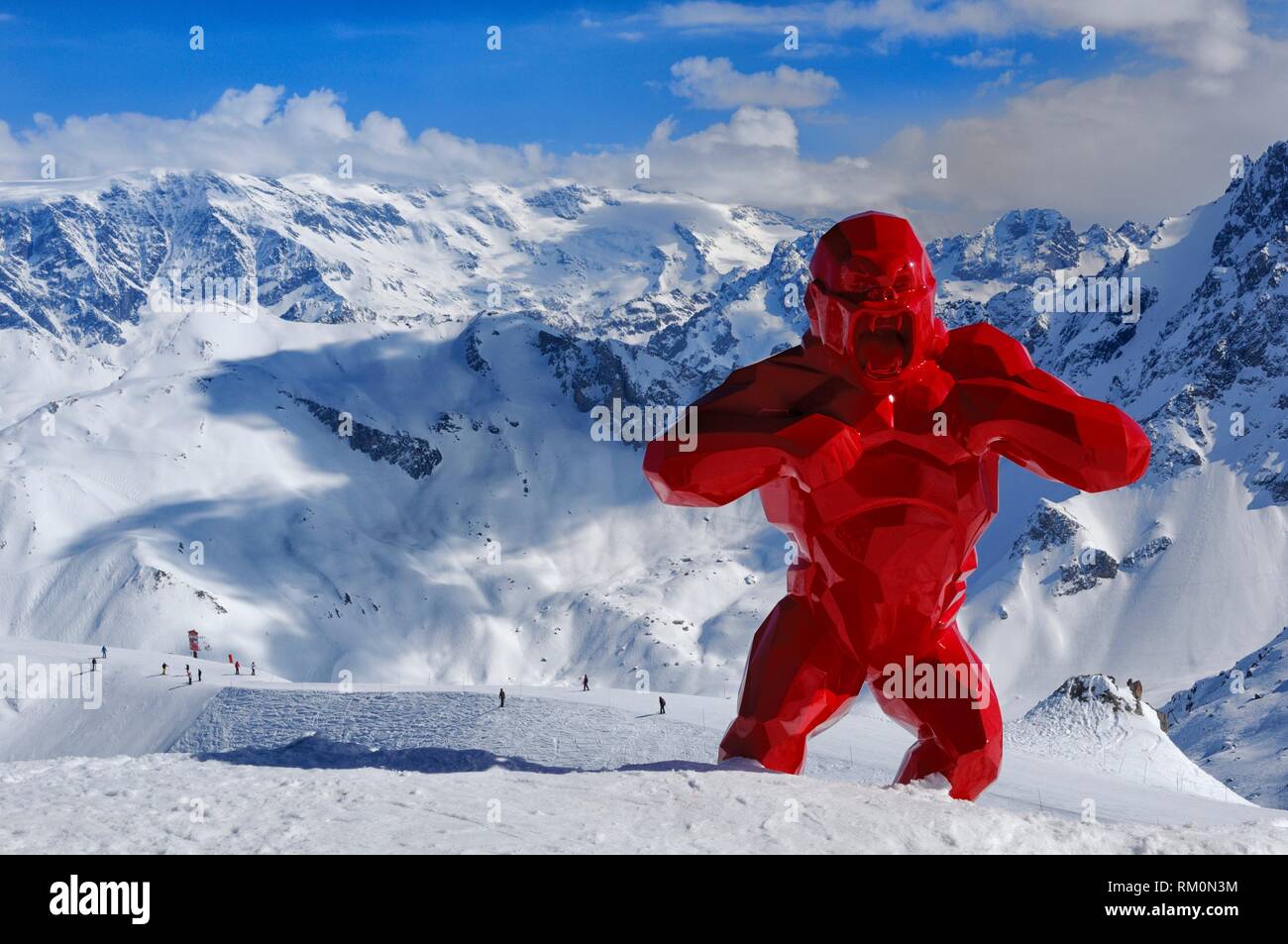 Orlinski Gorilla Sculpture in the French Alps, Red Gorilla, Haute Savoie,  Trois Vallees, Three Valleys, Ski Resort, France, Europe Stock Photo - Alamy