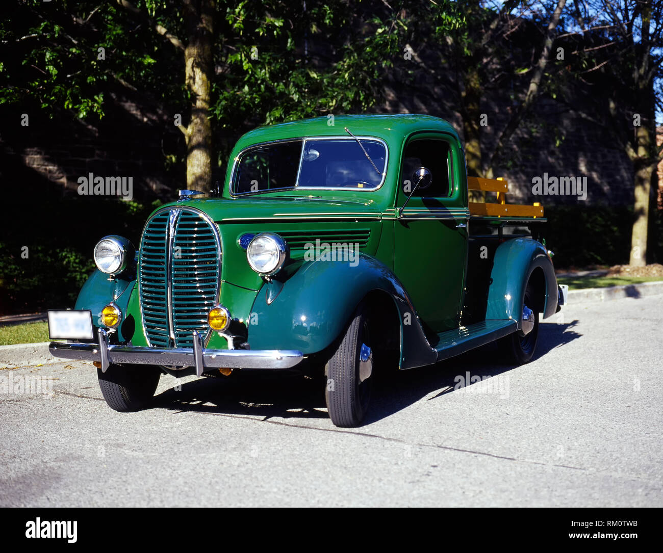 1938 Ford Truck >> 1938 Ford Pickup Truck Stock Photo 236047431 Alamy 1938 Ford Truck >> 1938 Ford Pickup Truck Stock Photo 236047431 Alamy