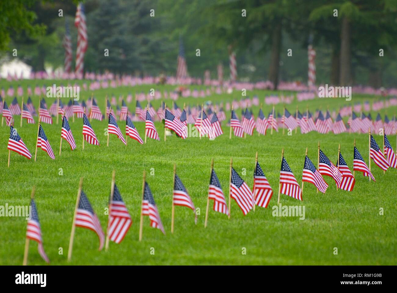 Memorial Day Flags On Graves Willamette National Cemetery Portland Oregon Stock Photo Alamy