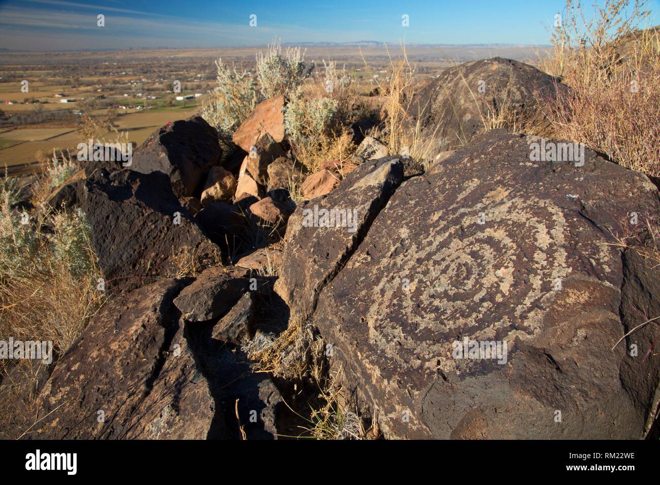 Camino de tierra hires stock photography and images Alamy