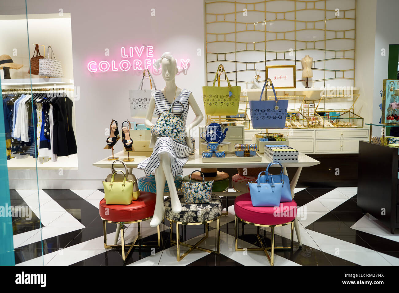 CHICAGO, IL - 04 APRIL, 2016: Kate Spade store at 900 North Michigan,  Chicago. Kate Spade New York is an American fashion design house Stock  Photo - Alamy