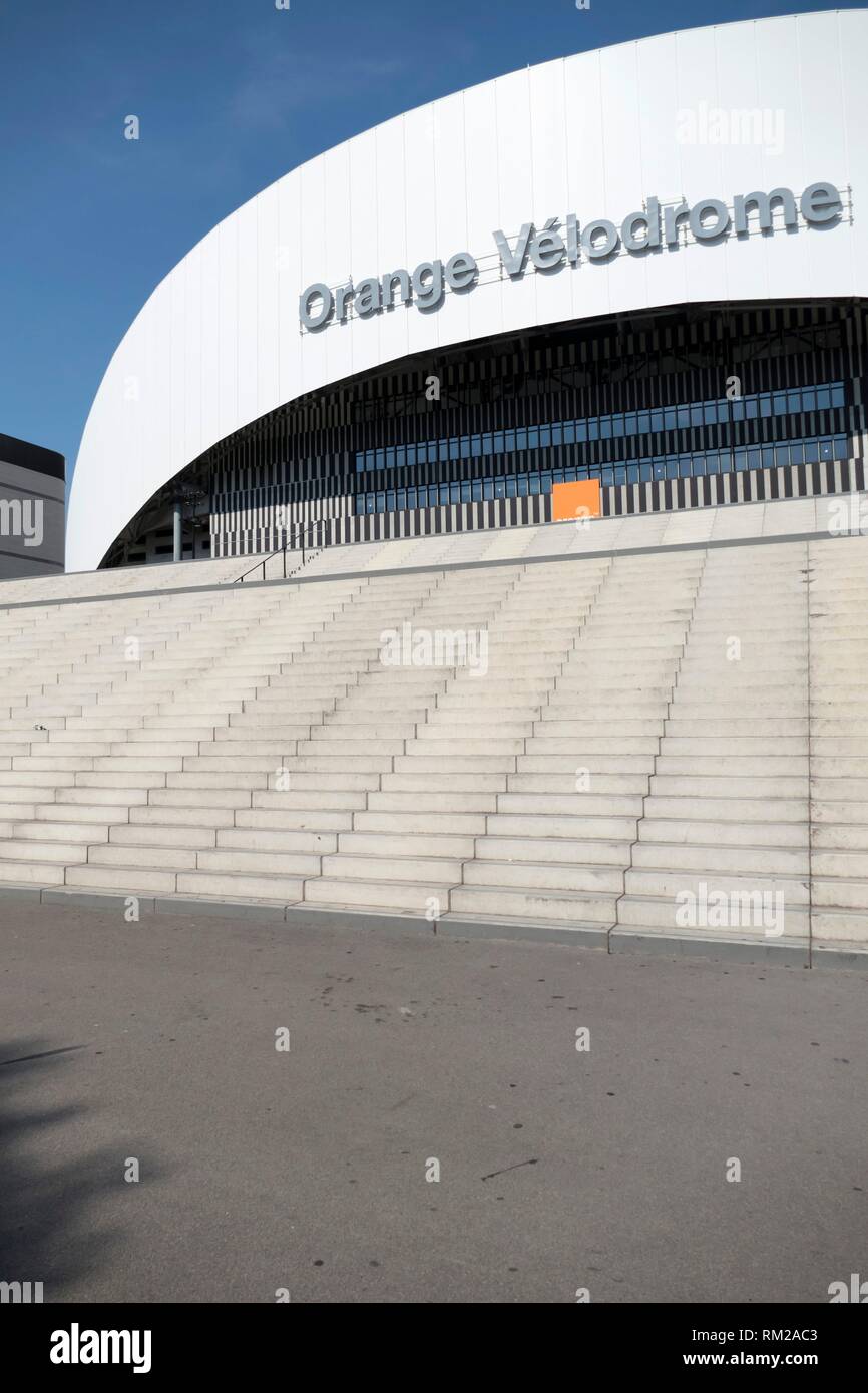 604 bilder, fotografier och illustrationer med Stade Velodrome