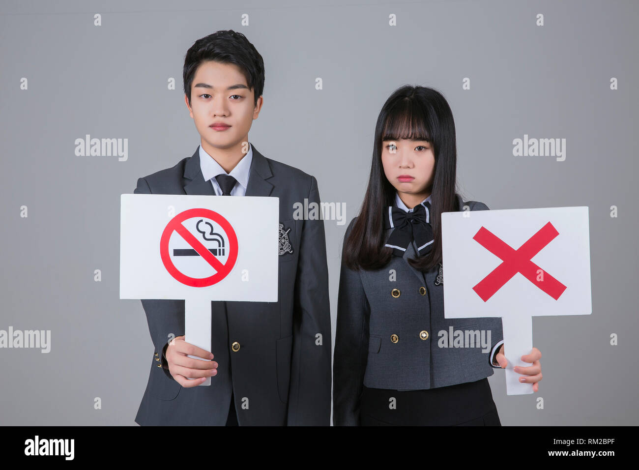 life-of-high-school-students-senior-school-students-concept-photo-124