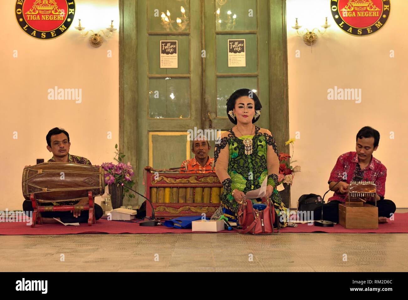 Javanese performance (gamelan) at Tiongkok Kecil Heritage Centre, Lasem, Java island, Indonesia, Southeast Asia. Stock Photo