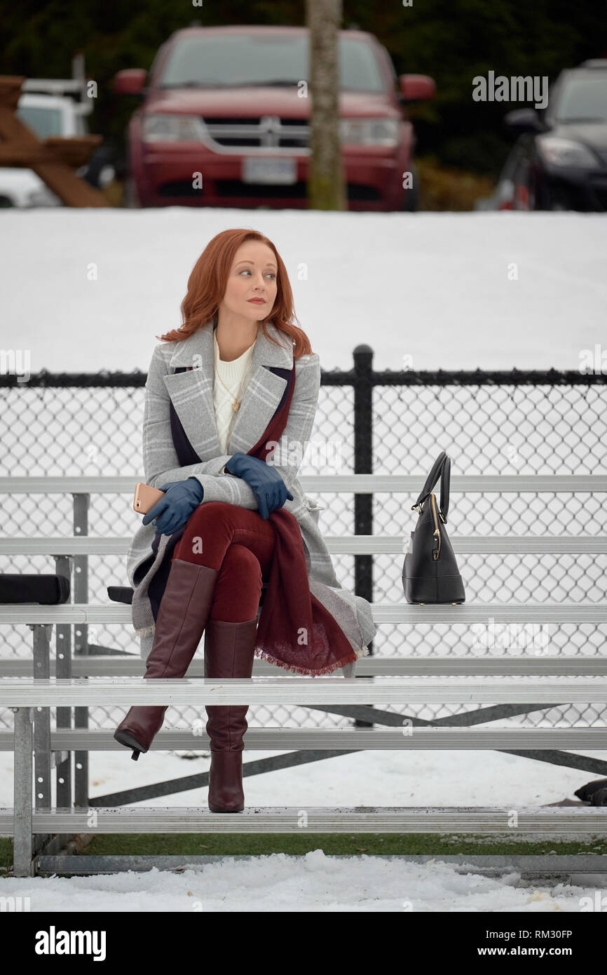 SNOWCOMING, tv movie, Lindy Booth, 2019. ph: Allster Foster / ©Hallmark Channel / courtesy Everett Collection Stock Photo
