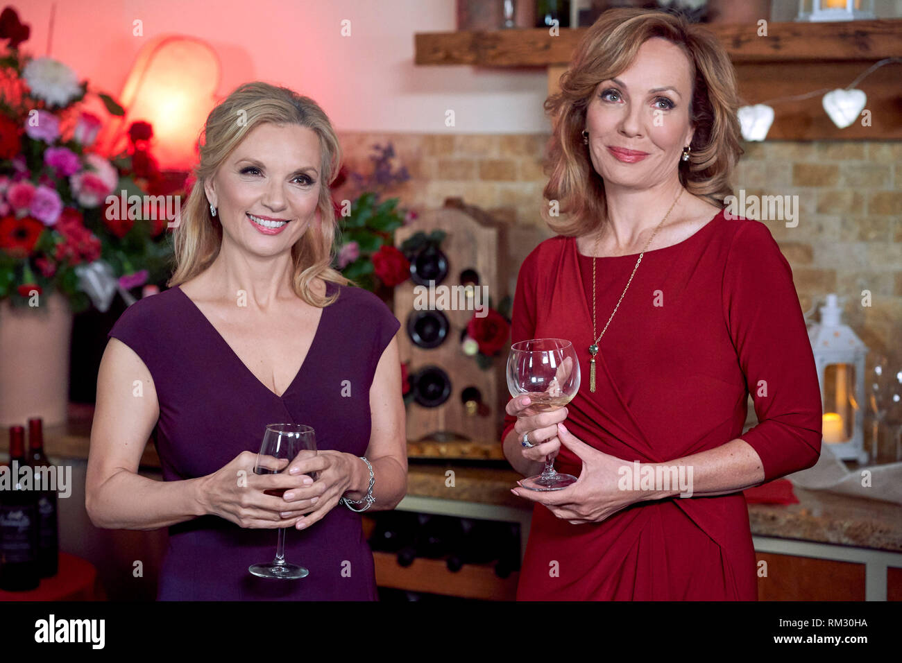 VALENTINE IN THE VINEYARD, from left: Teryl Rothery, Laura Soltis