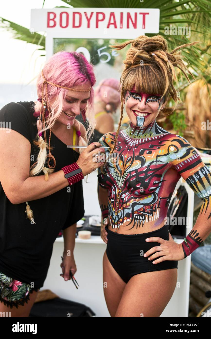 Body Painting Stock Photos Body Painting Stock Images Alamy