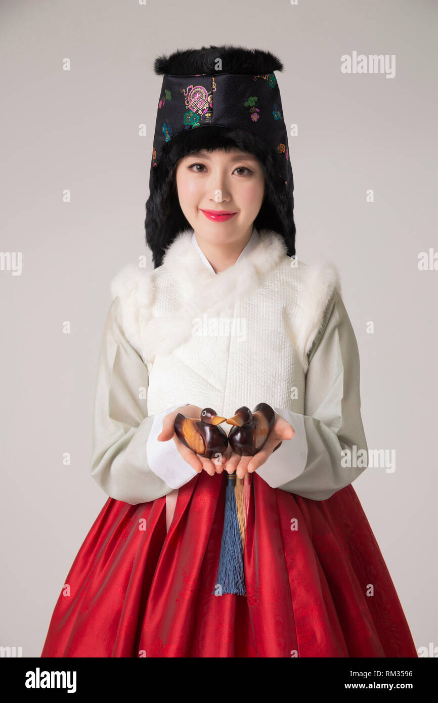 Korean Beauty Concept Photo Young Beautiful Woman Wearing Hanbok