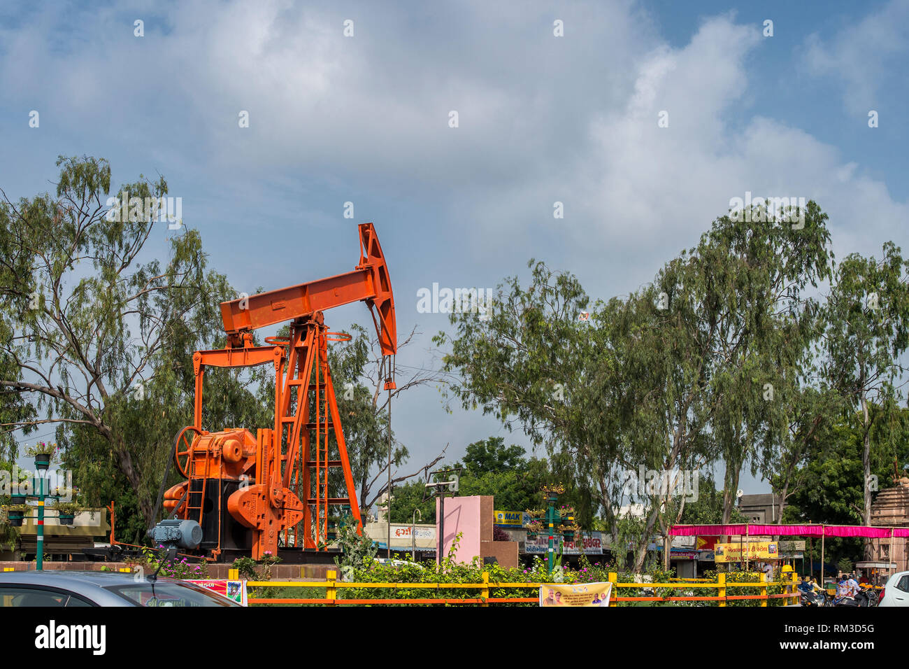 Oil pumping machine, Visat Circle, Gujarat, India, Asia Stock Photo - Alamy