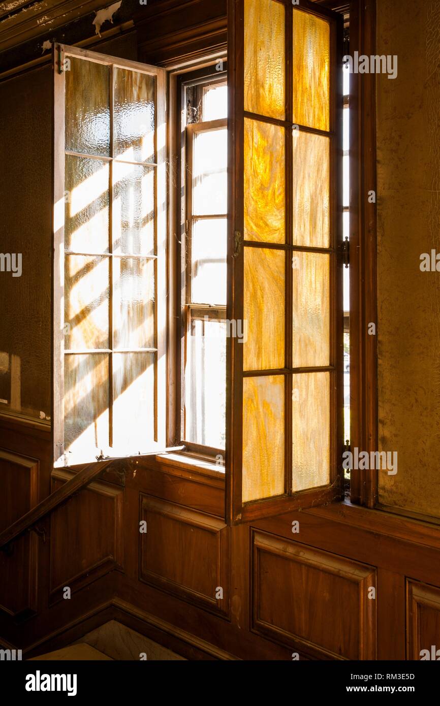 Interior shutter hires stock photography and images Alamy