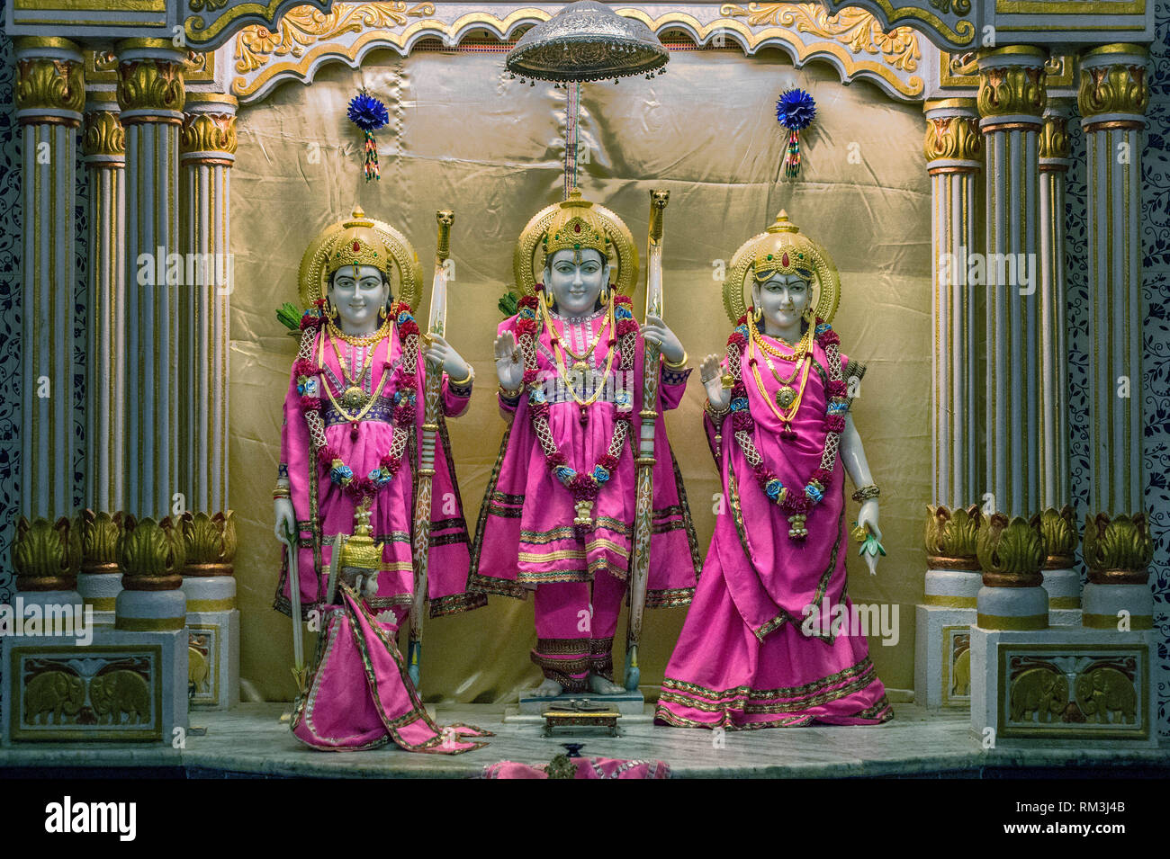 ram lakshman sita idol in Ramji Mandir, sabarkantha, Gujarat ...