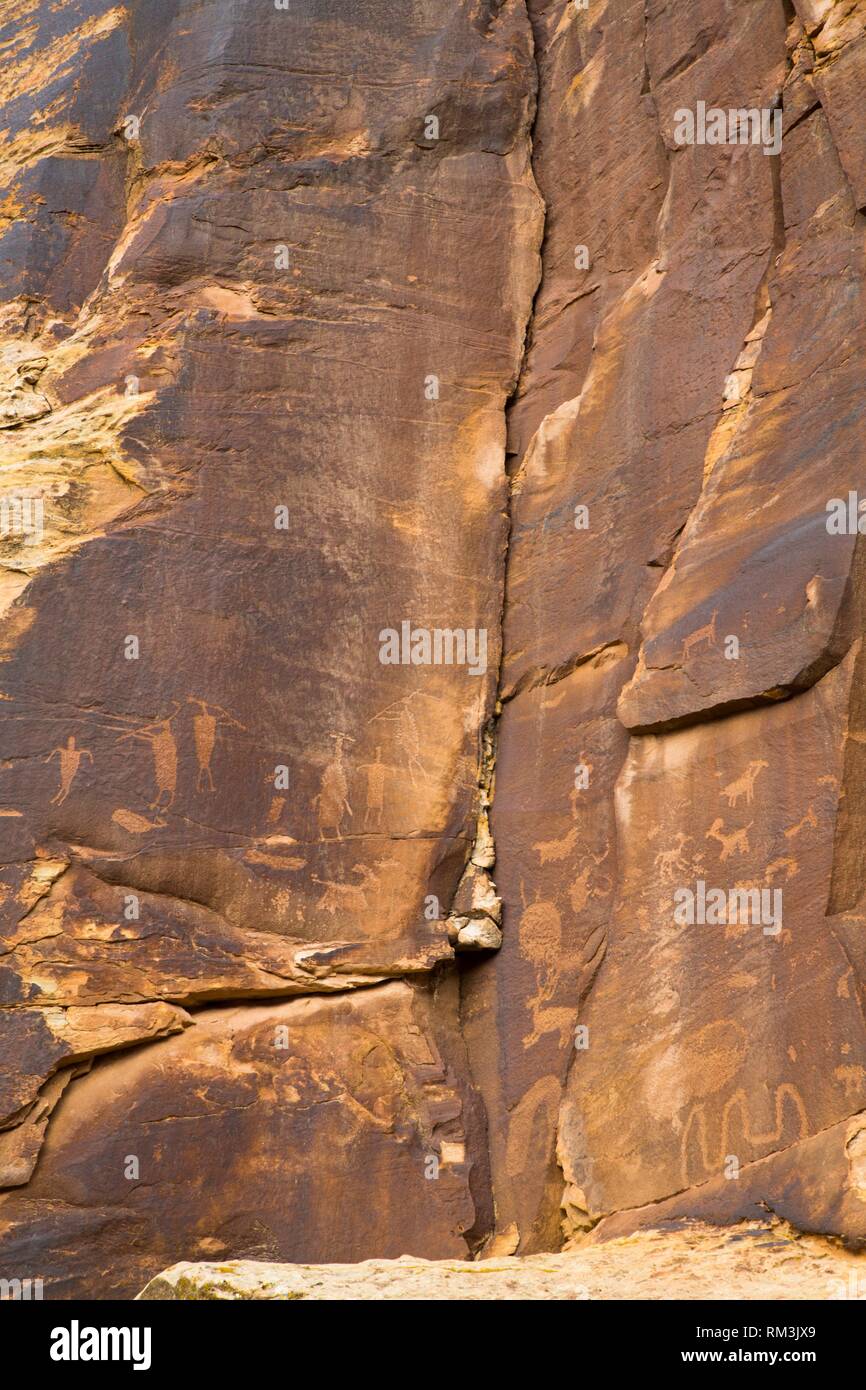 Anasazi Petroglyphs, Shay Canyon, Utah, USA Stock Photo Alamy