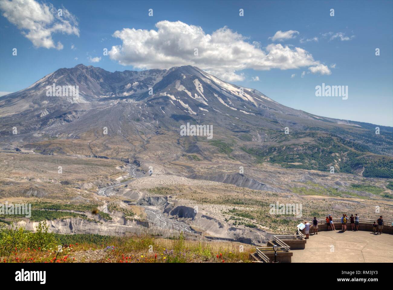 Tourists Viewing Mt St Helens, Mt St Helens National Volcanic Monument, Washington, USA Stock Photo