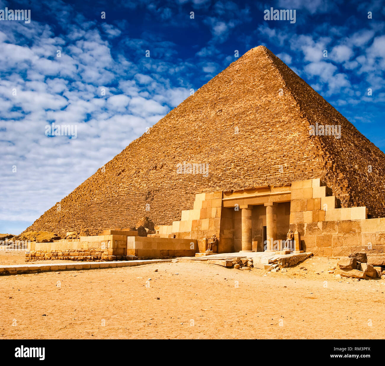 Great Pyramid of Giza - Monumentz ASCII