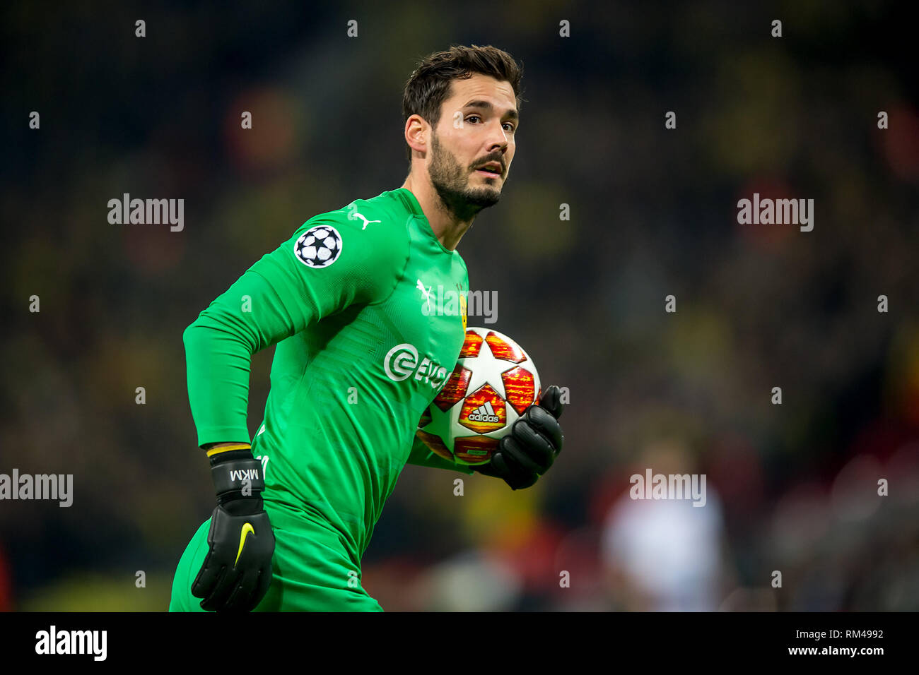 London, UK. 13th Feb, 2019. Roman Burki of Borussia Dortmund during the UEFA Champions League round of 16 match between Tottenham Hotspur and Borussia Dortmund at Wembley Stadium, London, England on 13 February 2019. Photo by Salvio Calabrese. Editorial use only, license required for commercial use. No use in betting, games or a single club/league/player publications. Credit: UK Sports Pics Ltd/Alamy Live News Stock Photo